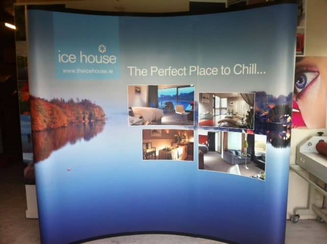 Ice House pop up stand